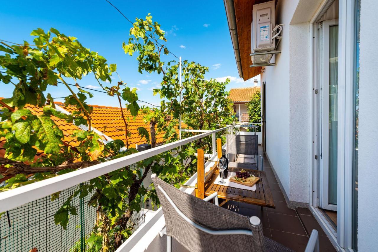 Apartment Maia Lena For Family جاسينايس المظهر الخارجي الصورة