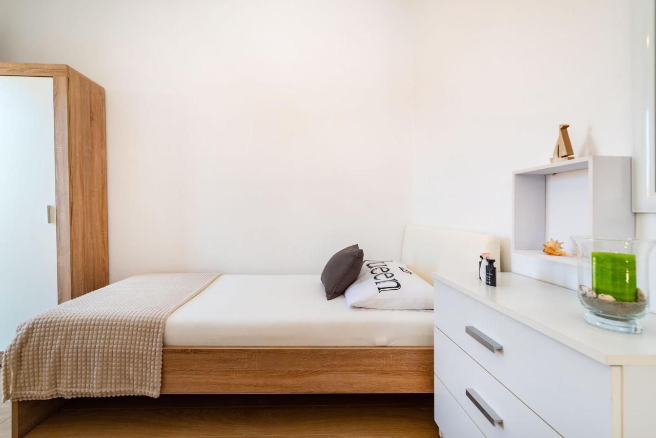 Apartment Maia Lena For Family جاسينايس المظهر الخارجي الصورة